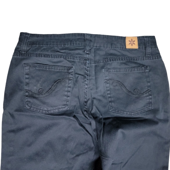 So Wear It Declare It Women's Black Flared Leg Jeans Size 11 Average - Picture 2 of 3